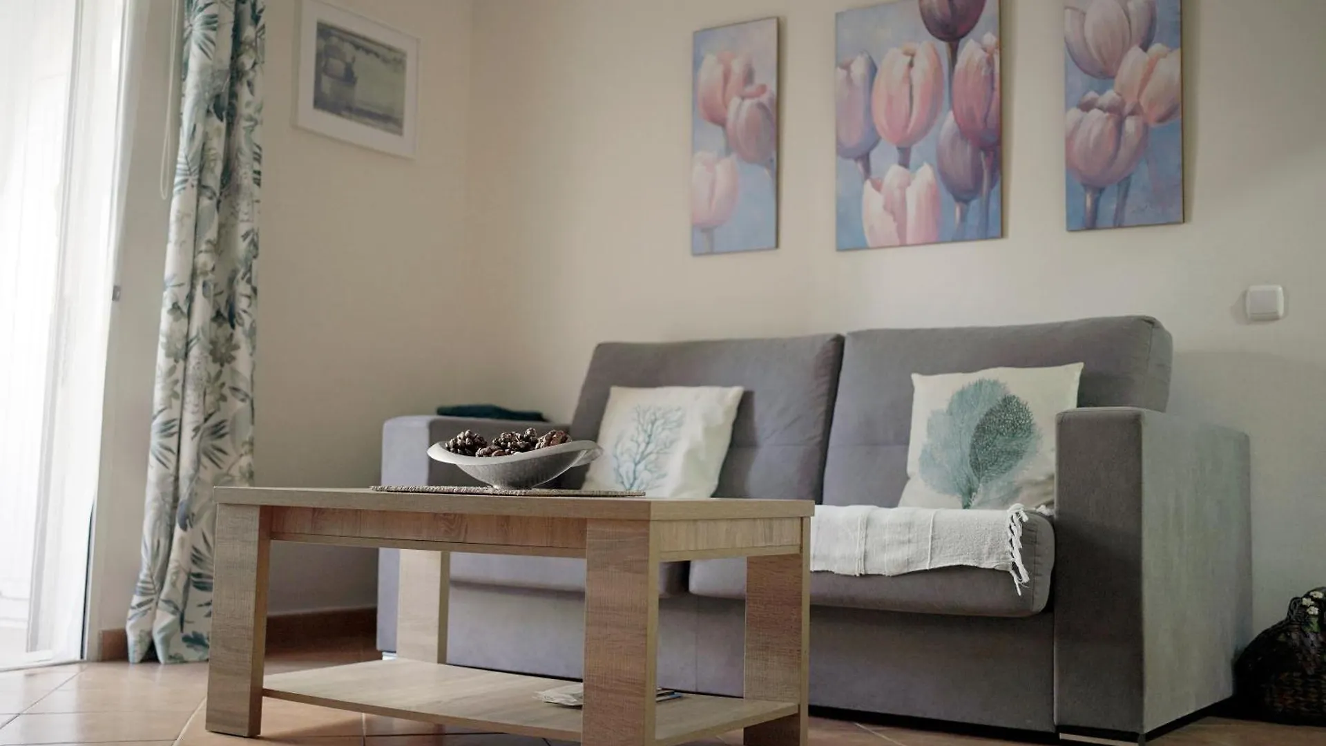 Precioso Apartamento A Pie De Playa En La Nueva Milla De Oro Entre Estepona Y Marbella Holiday home