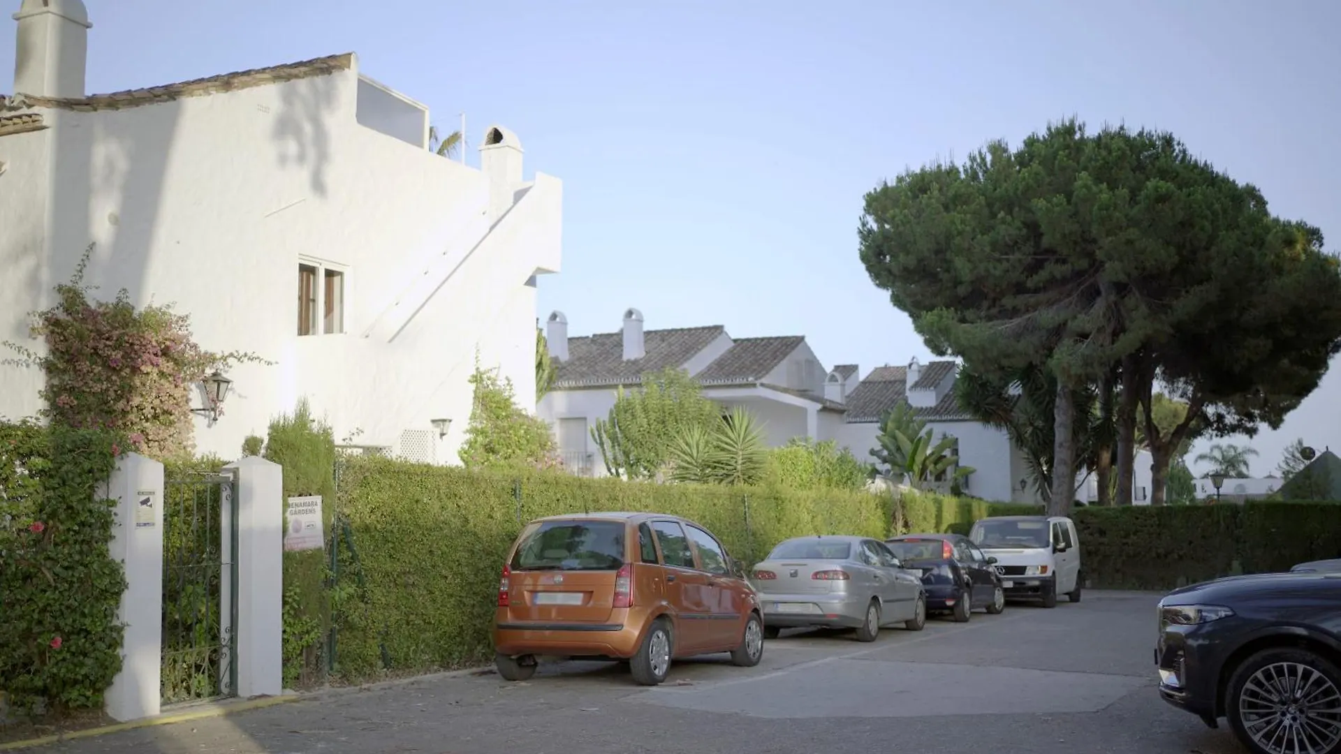 Precioso Apartamento A Pie De Playa En La Nueva Milla De Oro Entre Estepona Y Marbella