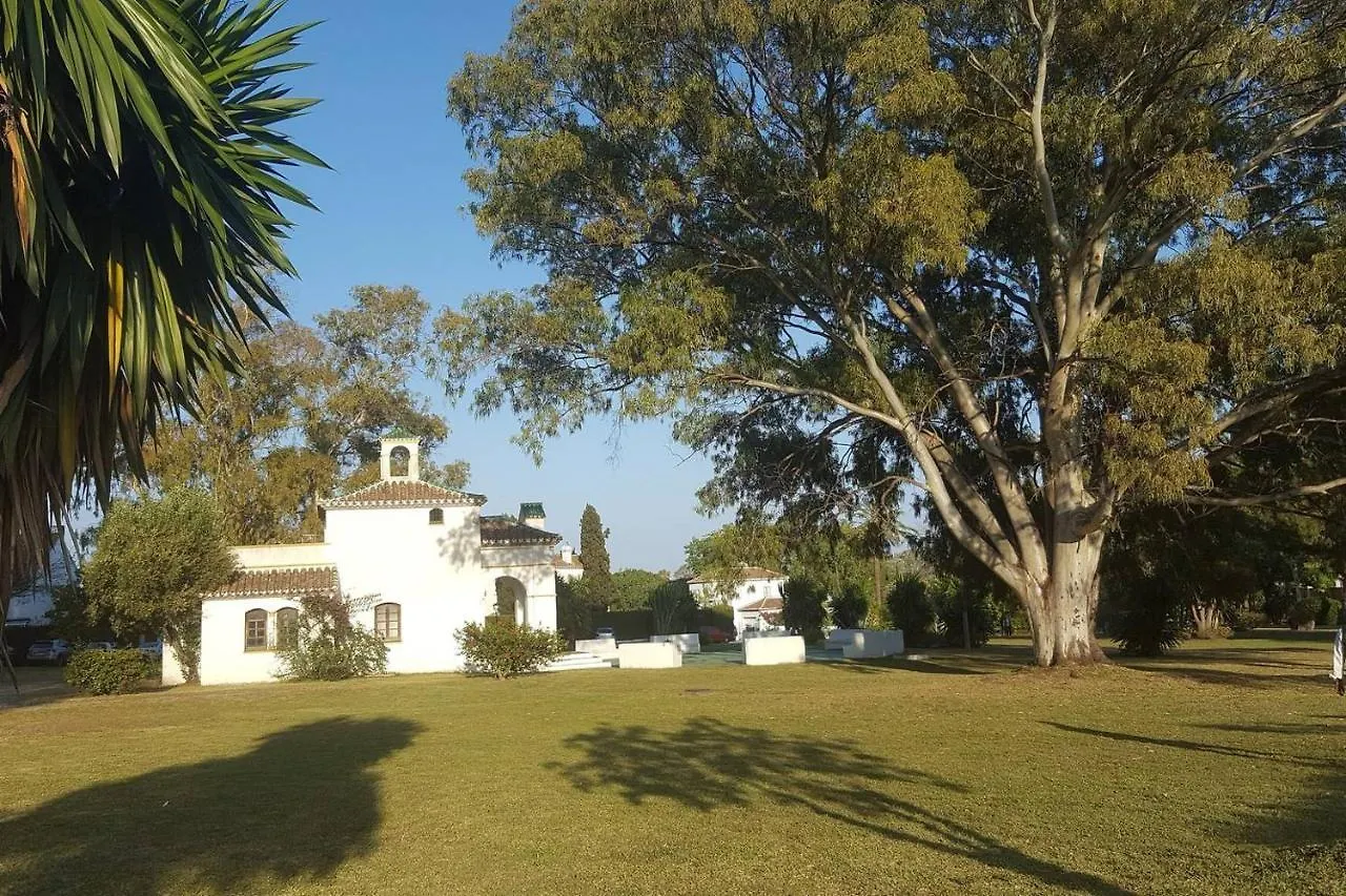 Precioso Apartamento A Pie De Playa En La Nueva Milla De Oro Entre Estepona Y Marbella 0*,  Spain